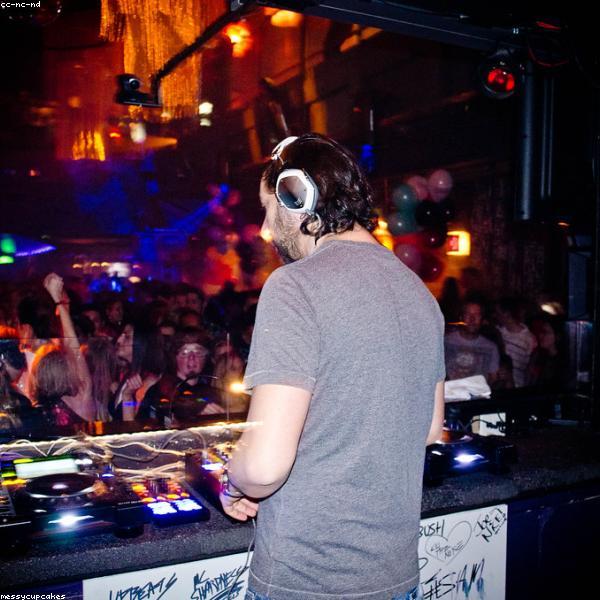 DJ Test 02